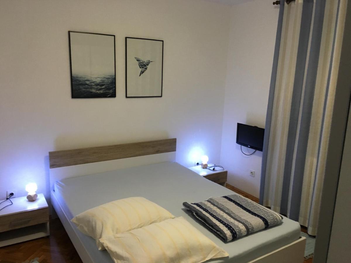 Nela Apartment Rabac Bagian luar foto